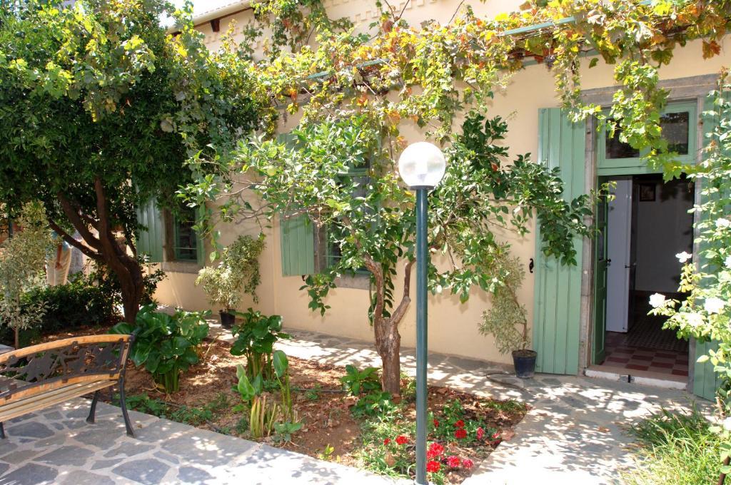Archontiko Spiti Vila Neápolis Exterior foto